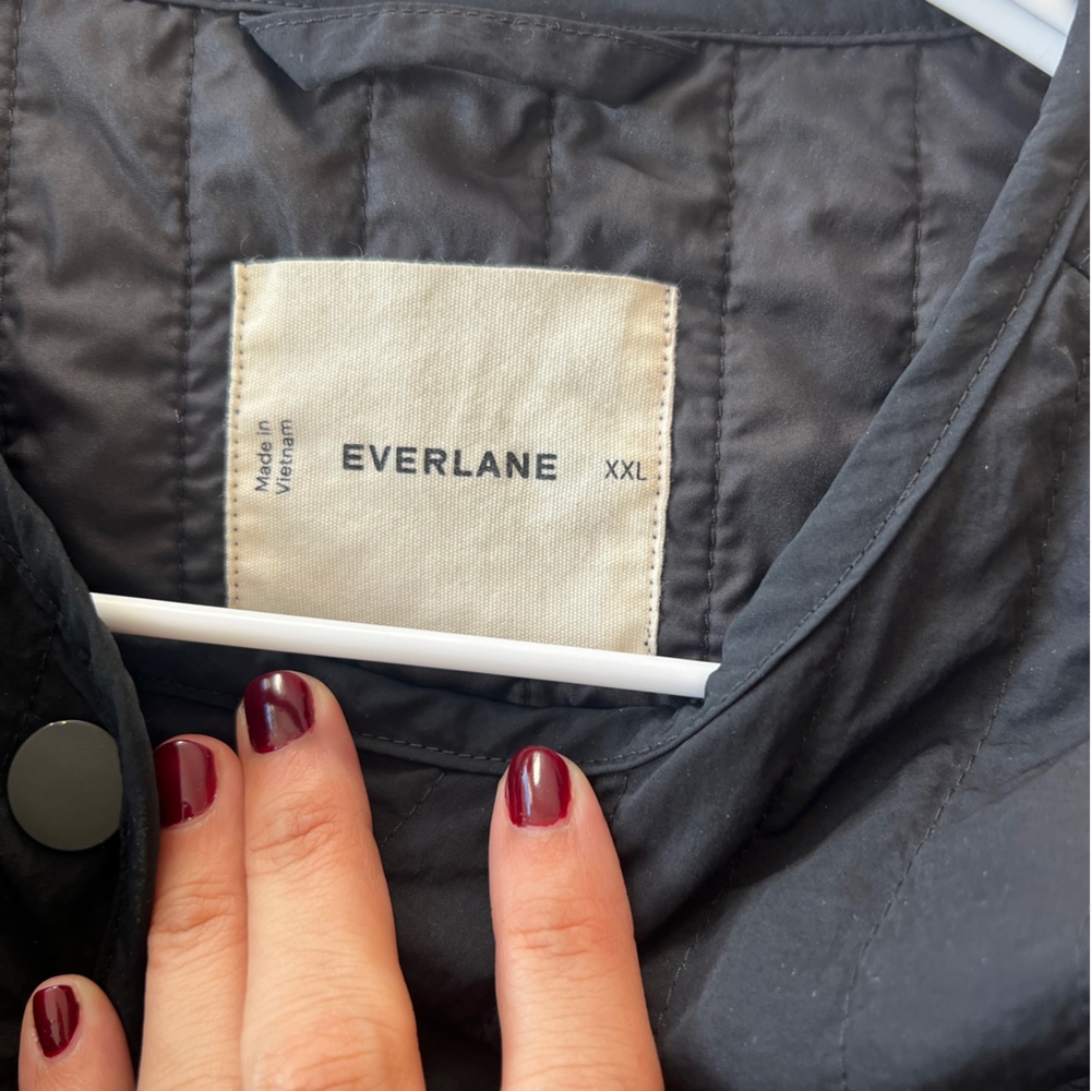 Everlane Quilted Midi Liner - Picture 5 of 7